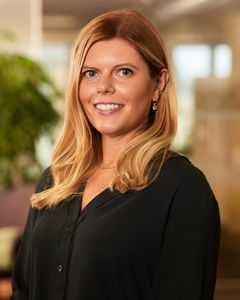 Malin Backlund, Insight & Effect Manager på Schibsted och författare till Schibsteds valrapport 2026. Foto: Schibsted.