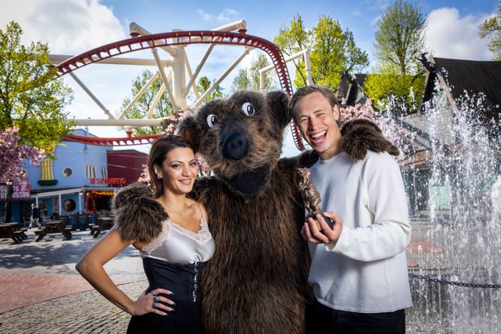 Katia Mosally och Pontus Bjernekull Mörner leder årets Rockbjörnen, som i år direktsänds på Aftonbladet och TV4 Play från Stora Scen på Gröna Lund. Foto: Aftonbladet.