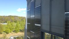 Solceller på väggar