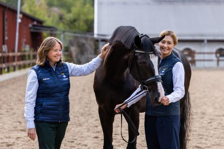Ylva Wessén (Folksam) och Sandra Ruuda (Svenska Ridsportförbundet)
