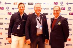I samband med Saab Top 10 Dressage under Sweden International Horse Show presenterade Patrik Kittel, landslagsryttare,Håkan Buskhe, VD för Saab och Bo Jenå, förbundskapten dressyr fler satsningar på dressyren från Saab och Svenska Ridsportförbundet.