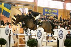 Olof Smith, Österlens Ridklubb, och Hubertus var trea i söndagens delfinal av Volkswagen Grand Prix på Billdals Ridklubb.