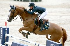 Angelica Augustsson tar med sig topphästen Mic Mac du Tillard till Volkswagen Grand Prix Final på Flyinge.