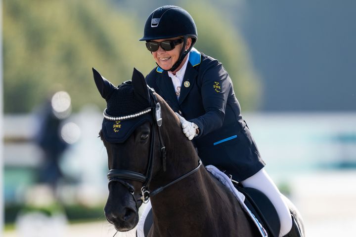 I helgen väntar internationell dressyr och paradressyr i norska Borge. Flera paralympicsryttare kommer till start, däribland Louise Etzner Jakobsson.