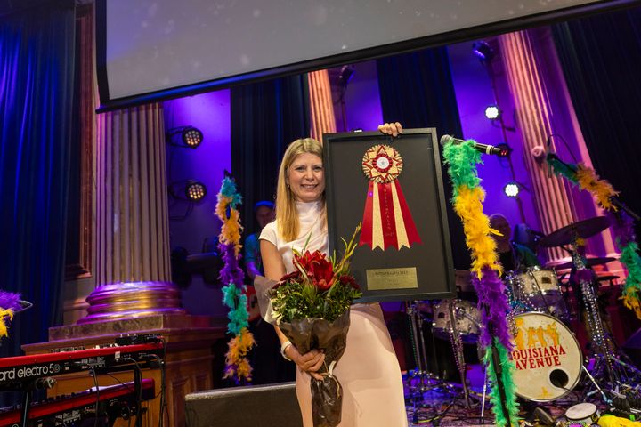 Linda Heed tog hem pris för Årets bragd på Ryttargalan 2025 efter världscupsegern i Göteborg tillsammans med Skylander VS.