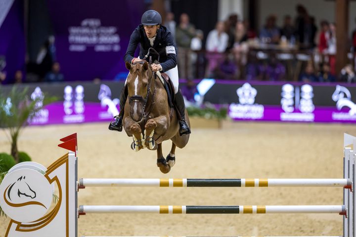 Henrik von Eckermann och King Edward är en av de mest framgångsrika ekipagen i Longines FEI Jumping World Cup under de senaste åren. De vann finalen 2023 och 2024 och är nu klara för säsongspremiären 2026/2027.