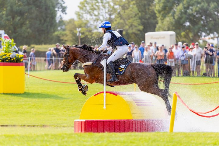 Mästerskapsekipaget Sofia Sjöborg och Bryjamolga van het Marienshof åker till franska Pau för femstjärnig fälttävlan 22-25 oktober. Bilden är från VM i tyska Aachen sommaren 2026.