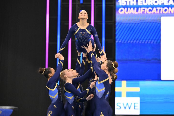 Damerna gjorde en stålande kvaltävling på EM i truppgymnastik. Foto: Filippo Tomasi