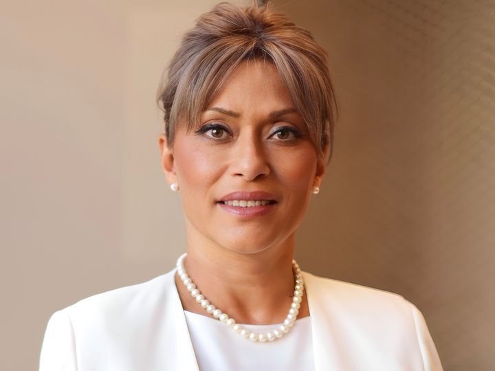 Azita Shariati är ny ambassadör för Operation Smile Sverige. Foto: Nirvana Gharni