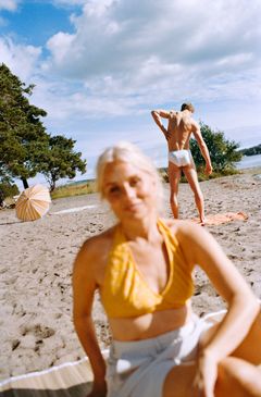 Helena af Sandeberg i Pensionat Oskar, premiär 25 april 2025 på Stora scenen, Kulturhuset Stadsteatern. Fotograf: Felix Swensson