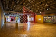 Installationsvy från utställningen The Magic Power of the Needle