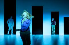 Elisabet Carlsson i Orosdanser. Urpremiär 8 november på Klarascenen, Kulturhuset Stadsteatern.