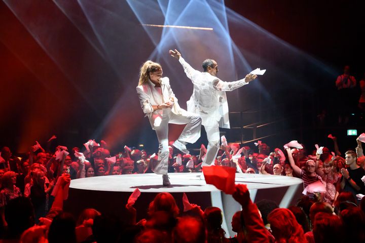 Lonely Together på Kulturhuset Stadsteatern.