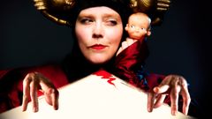 Epidermis Circus (Kanada) är del av dockteaterfestivalen Pop up Puppets som arrangeras av Marionetteatern 20-23 augusti.