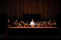 Fredrik Lycke, Isak Bendelin, Olof Åhman, Vilhelm Blomgren, Marsha Songcome, Alexander Lycke, Glenn Edell, Sara Lehmann, Anna Thiam, Cecilia Wrangel Skoug, David Alvefjord, David Lindell i Jesus Christ Superstar, premiär 9 oktober 2026 på Stora scenen