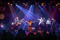 Konsert med stort band, saxofon, trumpet