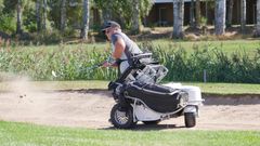Swedish Open Gunnar Wanneberg 3 Gunnar Wanneberg slår bunkerslag vid Swedish Open for Disabled 2018 på Lindö Golf.