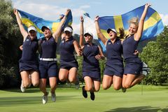 Damlandslaget 2 Damlandslaget jublar efter guld i lag-EM 2018