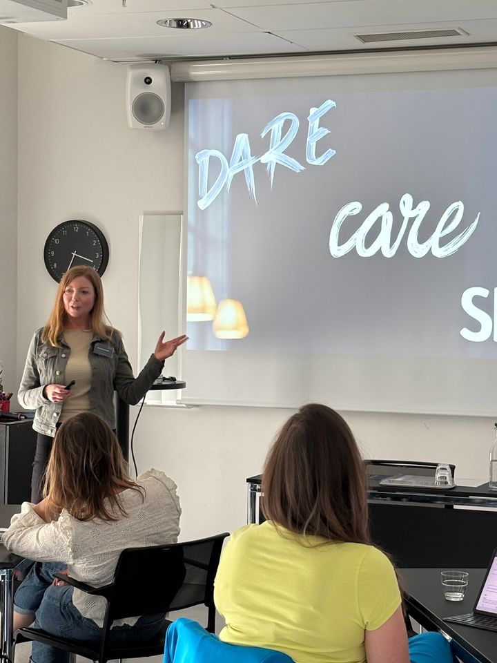 Linn Lichtermann presenterar caset Ebbepark på PLACExNordic