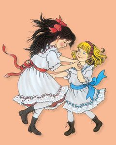 Två flickor i vita klänningar och färgglada rosetter dansar tillsammans.