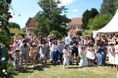 Traditionellt midsommarfirande på Kulturen i Lund.