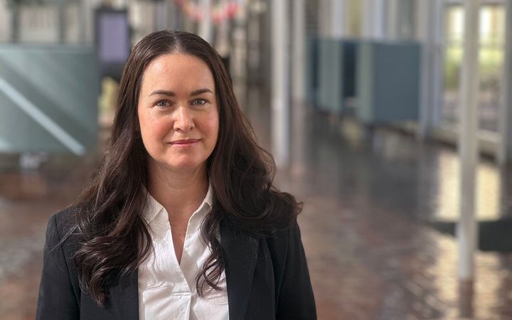 "Cheferna bär ofta det tunga ansvaret att få ihop organisationens mål, personalens behov och patientsäkerheten. Samtidigt har många svårt att påverka sin situation, säger Karin Lundin.