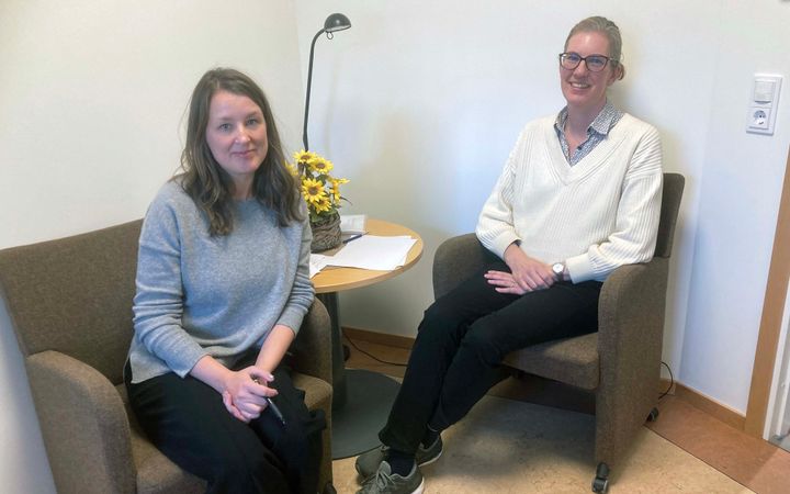 Maja Lilja och Hanna Kusterer.