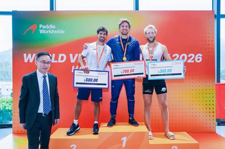 Medaljtrion Nathell, Vernice och Nydal Eide på prispallen vid World Virtual Paddle.