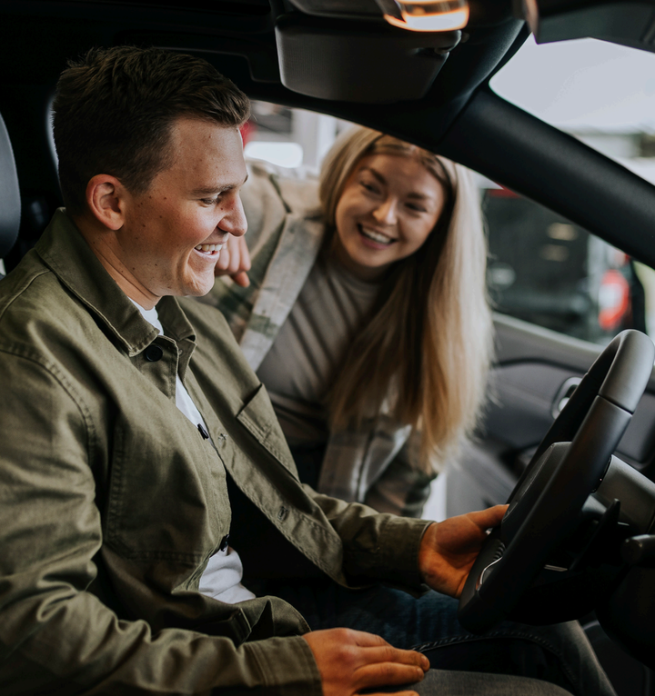 Allt fler svenskar utgår från vad bilen kostar per månad när de väljer bil, enligt Blockets nya studie.