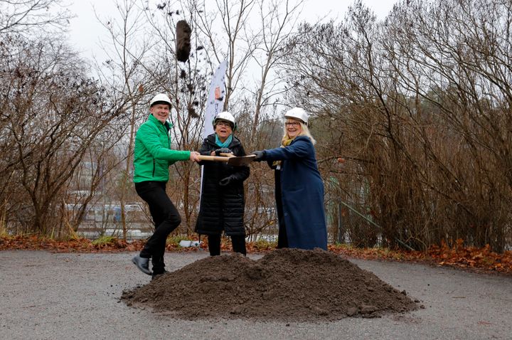 Första spadtaget för Tumba Port togs i november 2024