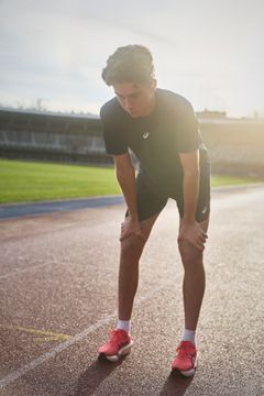 KArl Ottfalk signad för ASICS