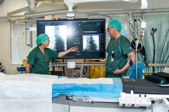 Charlotte Sandström, överläkare buk- och kärlradiologi på Radiologen, och överläkare Truls Råmunddal.