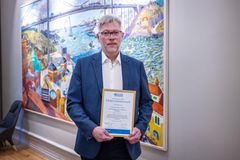Hedersomnämnande: Ortopedi. Tero Laine, sektionschef.