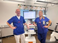 Martin Holgersson, överläkare, och Lina Gustafsson, biomedicinsk analytiker.