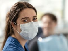 Styrelsen för Folktandvården Västra Götaland beslutade om budget för 2026 den 26 november. Bland annat avsätts 48 miljoner kronor för investeringar i ny och uppdaterad klinisk utrustning.