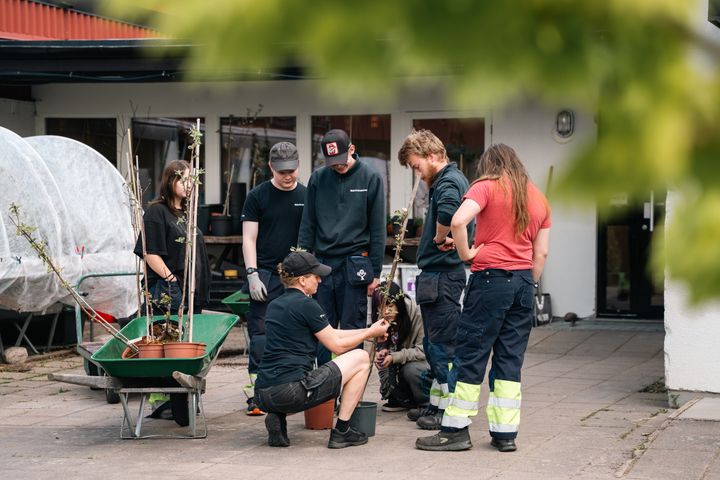 Karin drivs av att få fler unga att upptäcka yrken i trädgården.