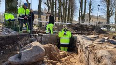 Stenfundamentet till Åmåls medeltida kyrka hittades vid en arkeologisk undersökning våren 2023.