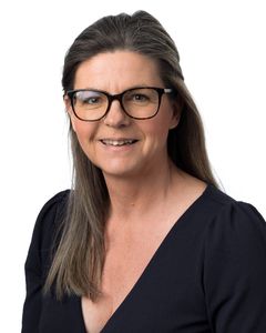 Angela Fast Torstensson (M), andre vice ordförande infrastruktur- och kollektivtrafiknämnden