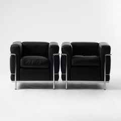LE CORBUSIER. "LC 2", fåtöljer.