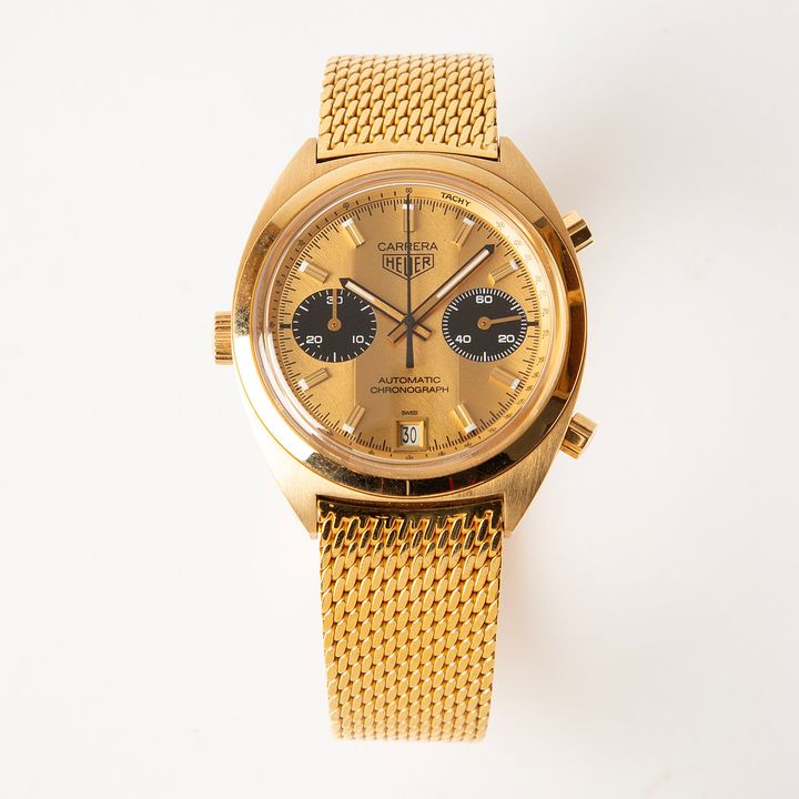 One of the highlights of the sale is a Heuer Carrera Homage to Mr. Ronnie “Superswede” Peterson in 18K gold – created by TAG Heuer as a unique one-of-a-kind piece to honor Sweden’s greatest racing star ahead of the 40th anniversary of his tragic passing in 1978.  Estimate: SEK 800,000–1,000,000.