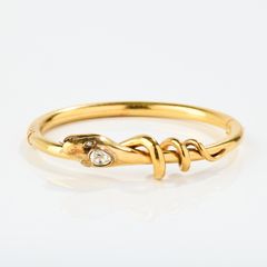 QUEEN LOVISA’S BRACELET, 18K gold set with a diamond, circa 1850.