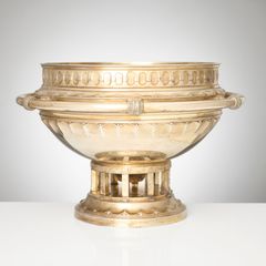 C.G. HALLBERG. Decorative bowl, gilded silver, Stockholm, 1909. Art Nouveau. Possibly designed by Ferdinand Boberg.