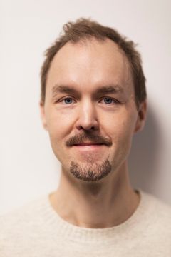 Porträttbild på Jonas Wixner