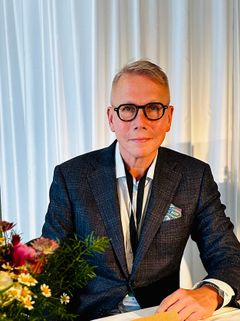 Porträtt av Jussi Jokinen, överläkare och professor i psykiatri vid Umeå universitet.