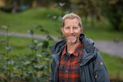 Portrait photo of Jan Karlsson