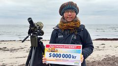 Kajsa Grebäck, verksamhetsutvecklare på BirdLife Sverige, med årets tilldelade stöd på 5 miljoner kronor.