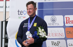 Henrik Jansson, silvermedaljör i Lonatos Världscup i skeet (lerduva)