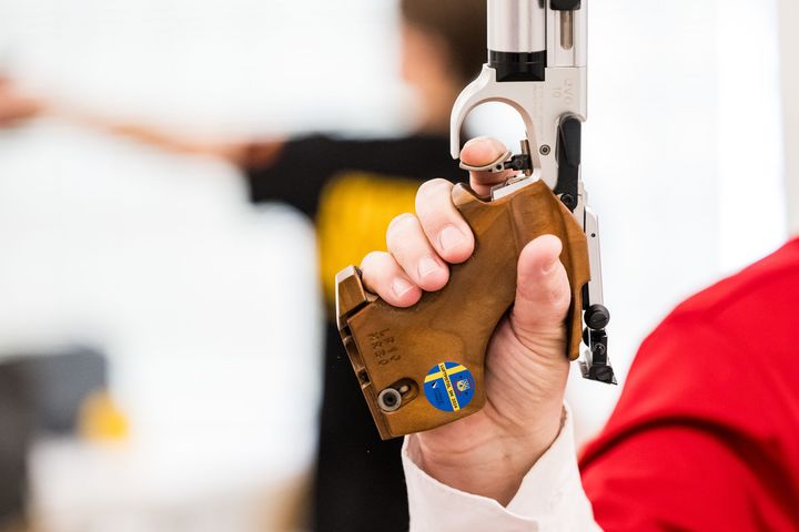 Sveriges bästa luftpistolskyttar gör upp om SM-medaljerna under SM-veckan i Umeå.