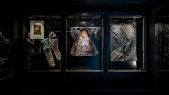 "Stygn efter stygn" i Galleriet på Ösasiatiska museet.