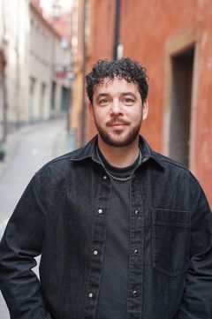 Porträttbild på Liam Sallmander